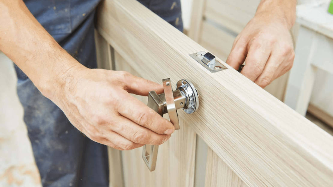 Beltéri ajtó cseréje zökkenőmentesen