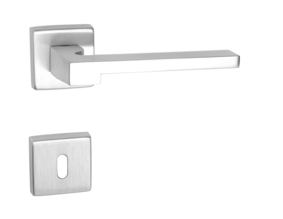 blues-matt-krom-negyzetrozettas-kilincs