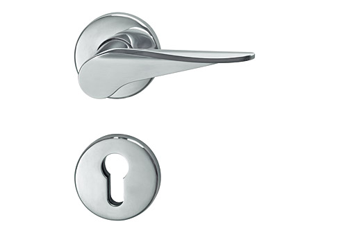 fsb-1128-fenyes-krom-korrozettas-kilincs