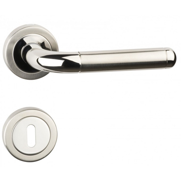 giulia-inox-korrozettas-kilincs