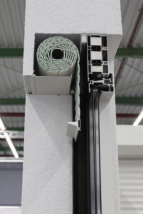 kompakt-heroal-vakolhato-tokos-aluminium-redony