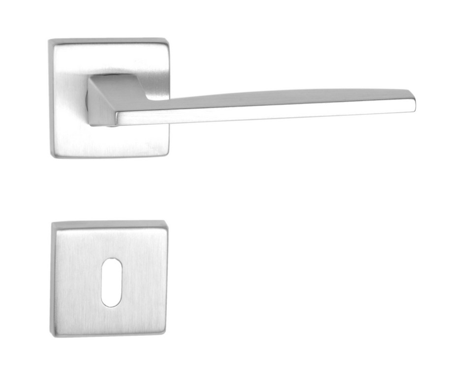 light-matt-krom-negyzetrozettas-kilincs