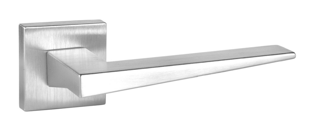 pop-matt-krom-negyzetrozettas-kilincs