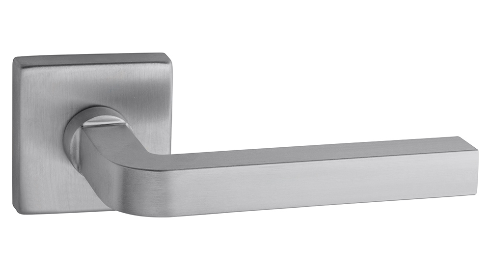 quadra-antigerm-fenyes-krom-negyzetrozettas-kilincs